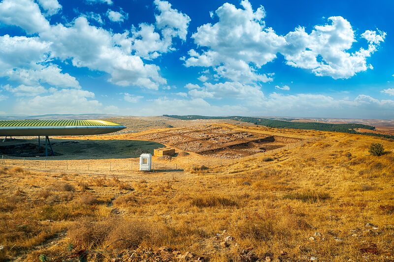 The Şanlıurfa plateau around the site — the landscape the builders hunted and gathered in
